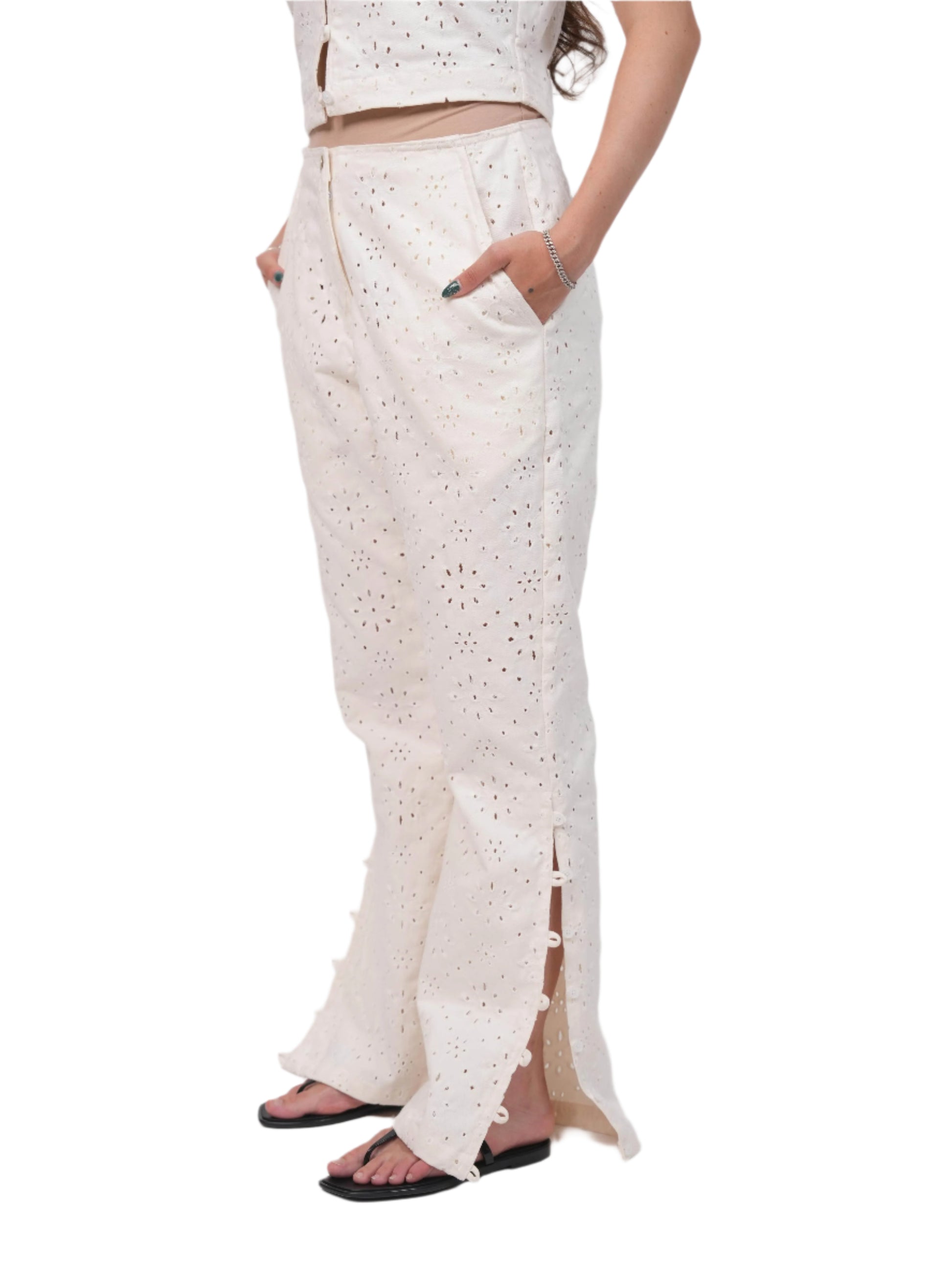 IVORY GAZE SET | CORD-SET | CHIKANKARI SET | JANTAKUMARI