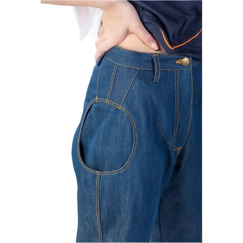 STRAIGHT LEG JEANS