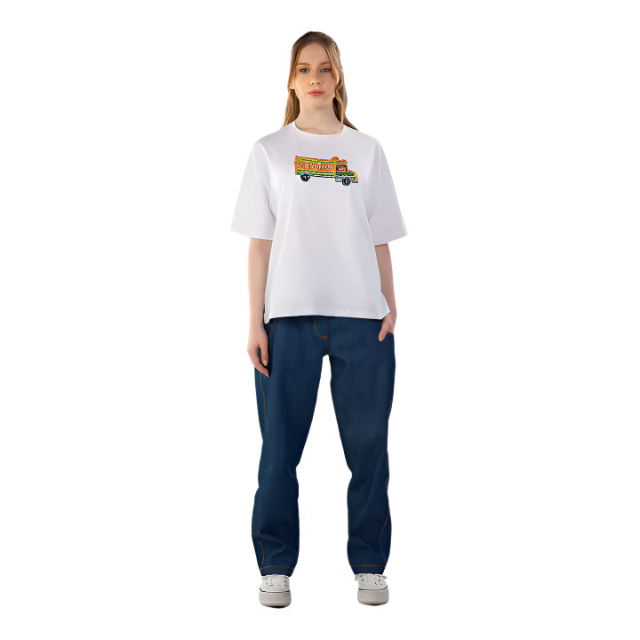 STRAIGHT LEG JEANS