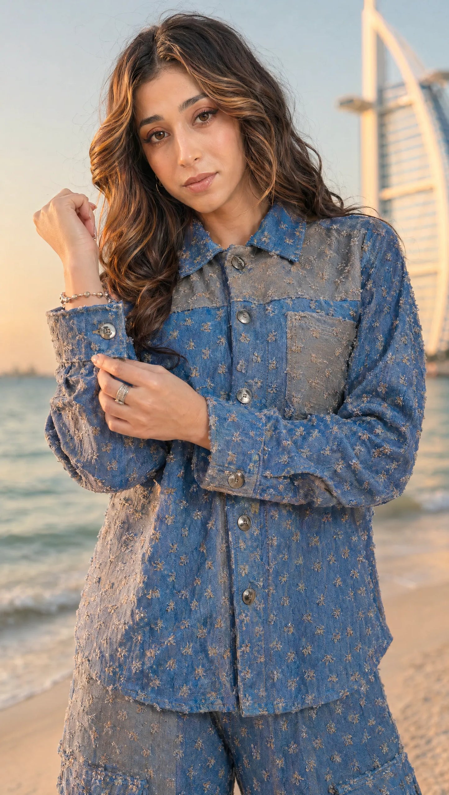 GLIDED FRAY DENIM SHIRT WOMEN